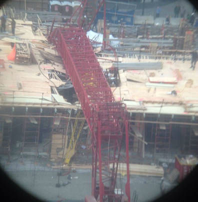 <div class="meta image-caption"><div class="origin-logo origin-image "><span></span></div><span class="caption-text">A large crane collapsed at a construction site in Long Island City, Queens.</span></div>
