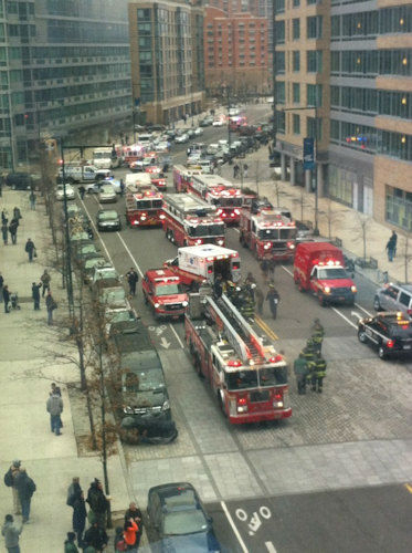 <div class="meta image-caption"><div class="origin-logo origin-image "><span></span></div><span class="caption-text">A large crane collapsed at a construction site in Long Island City, Queens.</span></div>