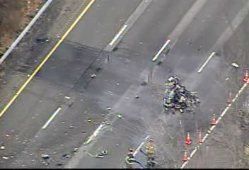 Plane wreckage on I-287