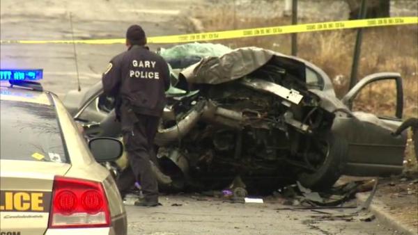 A police chase that began with a call about a burglary in progress ended with a deadly crash in Gary, Indiana, Wednesday, January 30, 2013.