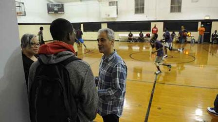 Mayor Rahm Emanuel visits the inaugural games of the Windy City Hoops basketball program