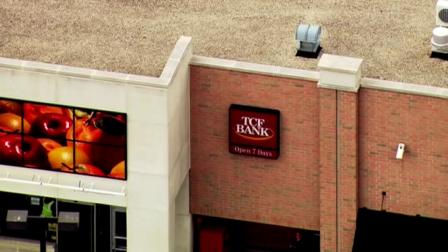 Chicago police are looking for a suspect who robbed a Southwest Side bank at gunpoint.