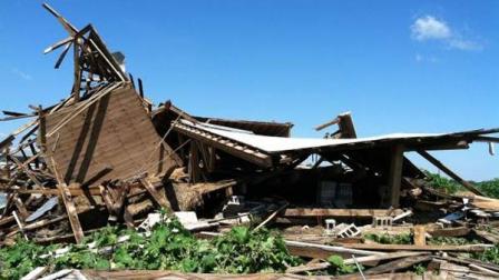 A 100-year-old barn was destroyed by an EF-0 tornado that touched down briefly near Manteno, Ill. in Kankakee County during Wednesday evenings severe weather outbreak.
