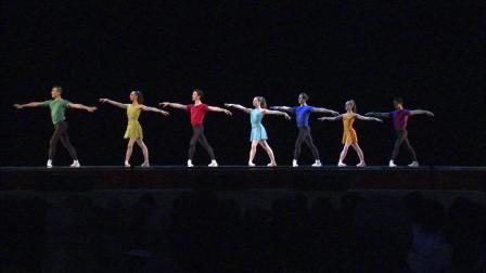 This years Chicago Dancing Festival concluded with a performance in Millenium Park.