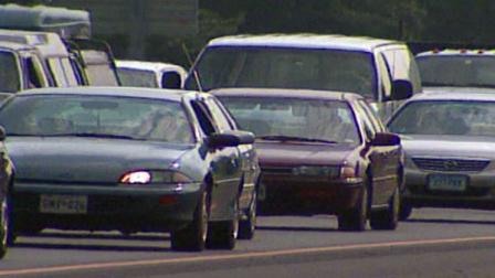 Drivers who get caught tossing litter from their car windows in Chicago could soon get hit with a big fine.