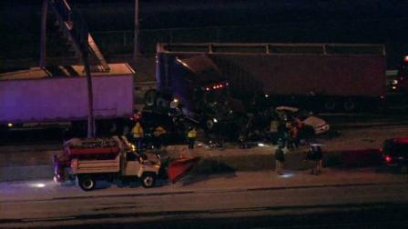 On the Chicago Skyway, at least 2 semis and other vehicles were involved in a serious accident on the inbound lanes.