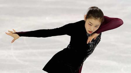 Yuna+Kim+Fake Yuna Kim of South Korea skates during a practice session at the ...