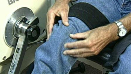 A new study shows that minimally invasive knee surgeries may do very little to help ease the pain in some patients.