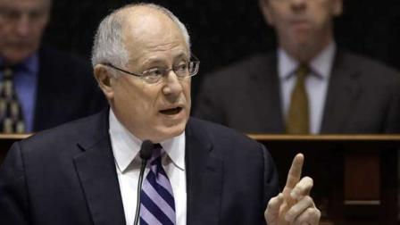 In this March 6, 2013 photo, Illinois Gov. Pat Quinn delivers his State of the Budget address to a joint session of the General Assembly in the House chambers at the Illinois State Capitol in Springfield Ill.