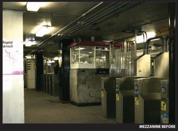 Grand and State Red Line stop