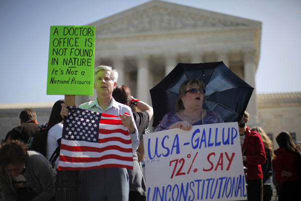 David Hayes, from Washington, left, and Maureen...