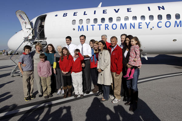 President Obama's motorcade arrives at the...