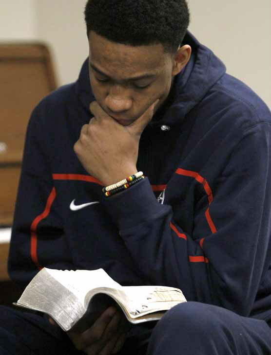 Simeon Career Academys Jabari Parker talks on...