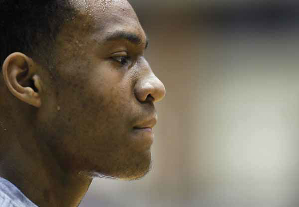 Simeon Career Academys Jabari Parker talks on...