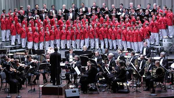 Celebrating 40 glorious years entertaining audiences!