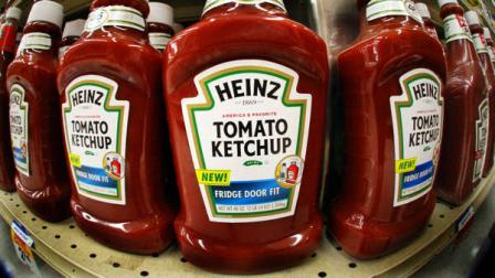Heinz tomato ketchup product line the shelves of a West Mifflin, Pa., market Thursday, Aug. 31, 2006.