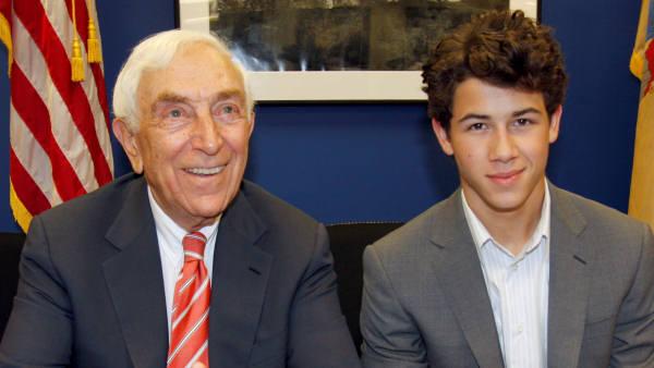 Sen. Frank Lautenberg, D-N.J. meets with Nick Jonas of the Jonas Brothers to discuss juvenile diabetes, Tuesday, June 23, 2009, on Capitol Hill in Washington. (AP Photo/Harry Hamburg)