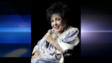 Dame Elizabeth Taylor speaks at the Macys Passport Fashion Show gala on Thursday Sept. 24, 2009, in Santa Monica, Calif. (AP Photo/Chris Pizzello)