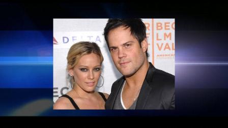 Actress and singer Hilary Duff and her husband Edmonton Oilers forward Mike Comrie.
(Evan Agostini/AP Photo)