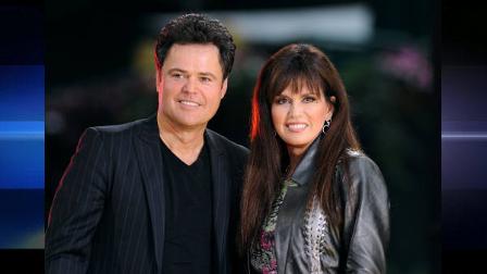 Singers Donny and Marie Osmond make an appearance in Bryant Park on ABCs Good Morning America show on Friday, Aug. 15, 2008, in New York. (AP Photo/Peter Kramer)