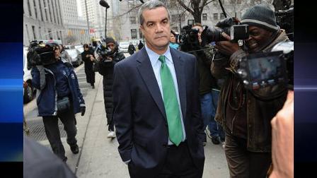 Former television producer Robert Joe Halderman faces a six-month jail term for attempting to blackmail David Letterman by threatening to go public with details of his sex life.
Associated Press