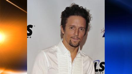 FILE - In this Jan. 29, 2010 file photo, Jason Mraz arrives at the MusiCares Person of the Year tribute honoring Neil Young in Los Angeles. (AP Photos/Vince Bucci, file)