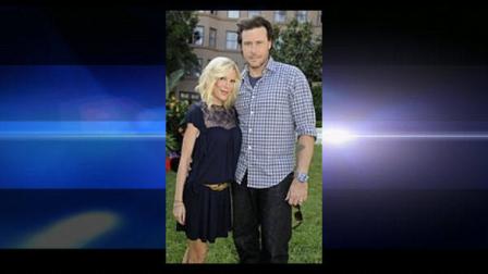 FILE - In this April 26, 2010 file photo, Tori Spelling and husband Dean McDermott pose together during the NBC Universal 2010 Summer Press Day in Pasadena, Calif. (AP Photo/Chris Pizzello, file)
(AP)