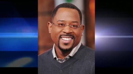 Actor Martin Lawrence makes an appearance on MTVs Total Request Live at MTV Studios, Tuesday, Feb. 5, 2008 in New York. Lawrence is promoting the release of his new film Welcome Home Roscoe Jenkins (AP Photo/Evan Agostini)