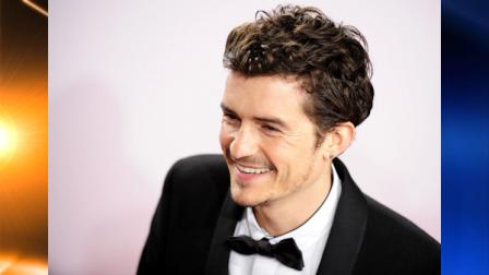 British actor Orlando Bloom arrives at the Bambi 2010 media award ceremony in Potsdam, Germany , Thursday Nov. 11, 2010. (AP Photo/dapd/Clemens Bilan)