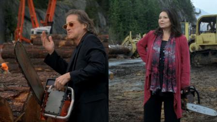 In this composite screen shot provided by Mars Inc., Comedians Richard Lewis (left) and Roseanne Barr (right) will appear in a SNICKERS Super Bowl XLV commercial called Logging. (AP Photo/Mars Inc.)