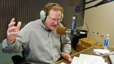 ** FILE ** In this Feb. 12, 2004 file photo, radio talk show host Ed Schultz broadcasts from his studios in Fargo, N.D. Veteran radio host Ed Schultz will have his own hour long program on MSNBC starting next Monday April 6, 2009. (AP Photo/Dave Samson, File)