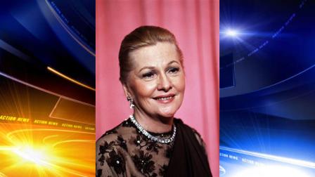 File- This April 3, 1978 file photo shows actress Joan Fontaine at the 50th Annual Academy Awards in Los Angeles. The Oscar-winning actres has died at the age of 96. Longtime friend Noel Beutel says she died in her sleep in her Carmel home Sunday, Dec. 15, 2013. (AP Photo/File)