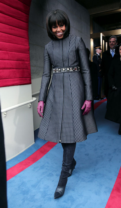 Malia Obama and Sasha Obama arrive at the...