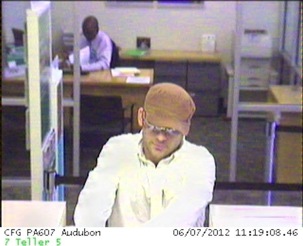 Citizens Bank robbed
