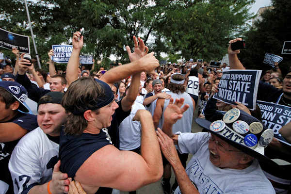 Rise and Rally for Penn State Football