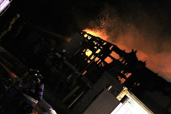 Fire at Animal Kingdom Zoo in Bordentown, N.J.