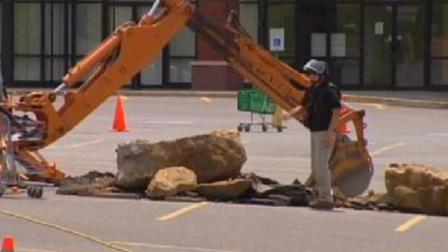 Bomb squad blows up explosive found under Pa. lot