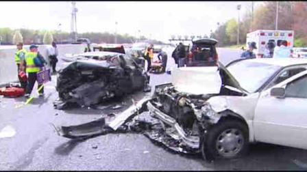 Nearly a half dozen vehicles were involved in a crash on I-95 in Newark, Delaware that sent at least 9 people to the hospital.