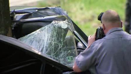 1 critical after car hits tree in Glen Mills