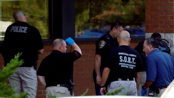 Shooting at NJ Pathmark store