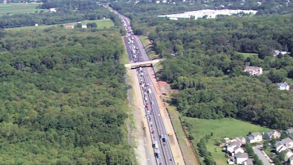 Pothole causes traffic trouble on Pa. Turnpike NE Extension