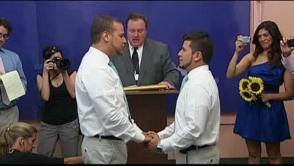 NJ gay couples argue against waiting to marry
