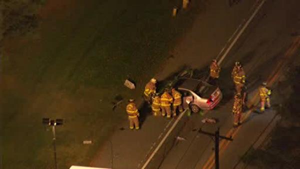 4 injured in Washington Township crash