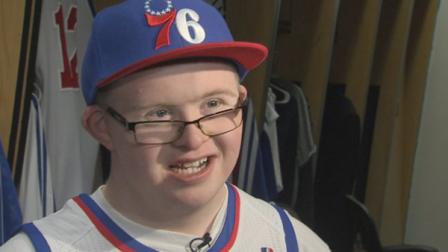 Bensalem basketball star Kevin Grow made his debut as part of the Philadelphia 76ers, after signing a two-day contract.