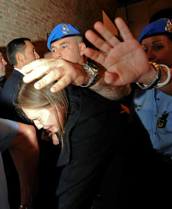 Amanda Knox acquitted of murder