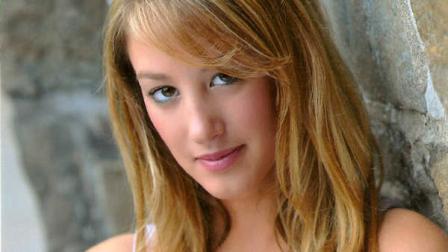 In this August 31, 2011 handout photo provided by DeNicola Photography shows Alexandra Kogut in Utica, N.Y. Police say Kogut was beaten to death in her dorm room by her boyfriend. (AP Photo/ DeNicola Photography)