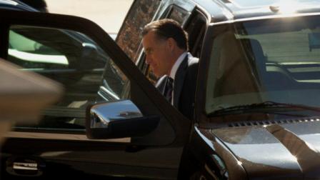 Former Republican presidential candidate Mitt Romney arrives at the White House in Washington, Thursday, Nov. 29, 2012, for his luncheon with President Barack Obama. (AP Photo/Pablo Martinez Monsivais)