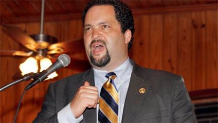 FILE - In this March 20, 2012 file photo, NAACP President Ben Jealous speaks in Sanford, Fla. The NAACP, the countrys oldest and largest civil rights organization on Wednesday launched what it says will be its biggest ever push to register voters ahead of the 2012 election. (AP Photo/Reinhold Matay, File)
