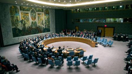 The United Nations Security Council votes on a resolution that will require Syria to give up its chemical weapons Friday, Sept. 27, 2013, at U.N. Headquarters. (AP Photo/Craig Ruttle)