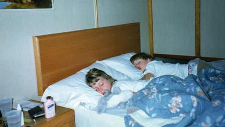 Play hard, crash hard: nothing puts kids to sleep like an active vacation day.
